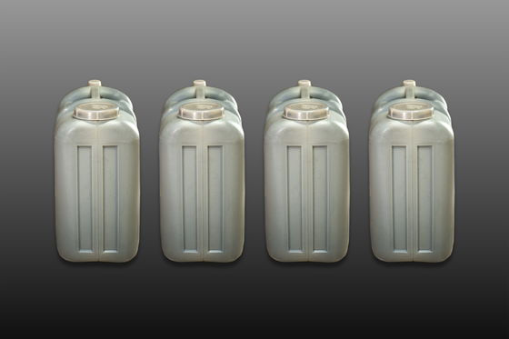 防水性皮膚のエッジコートペイント